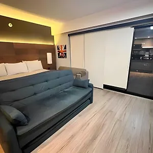 https://unu-1213-ibirapuera-wi-fi-piscina-academia.topsaopaulohotels.com